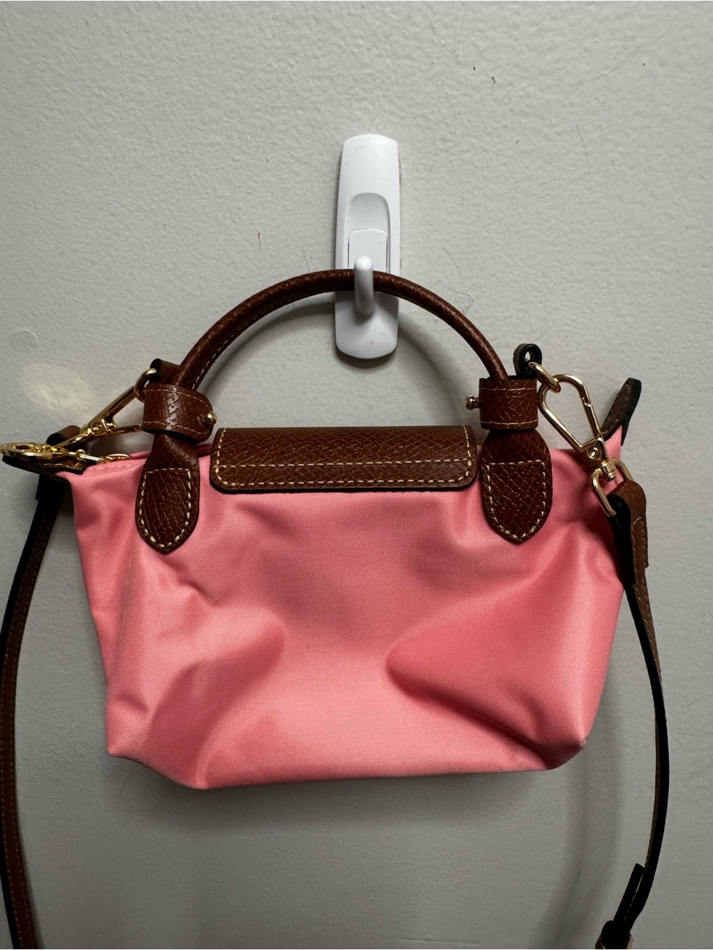 NWOT Longchamp Le Pliage Pouch with Strap - Picture 3 of 5